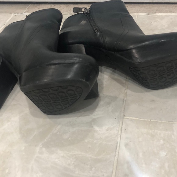 Gianni Bini black booties - Picture 3 of 3